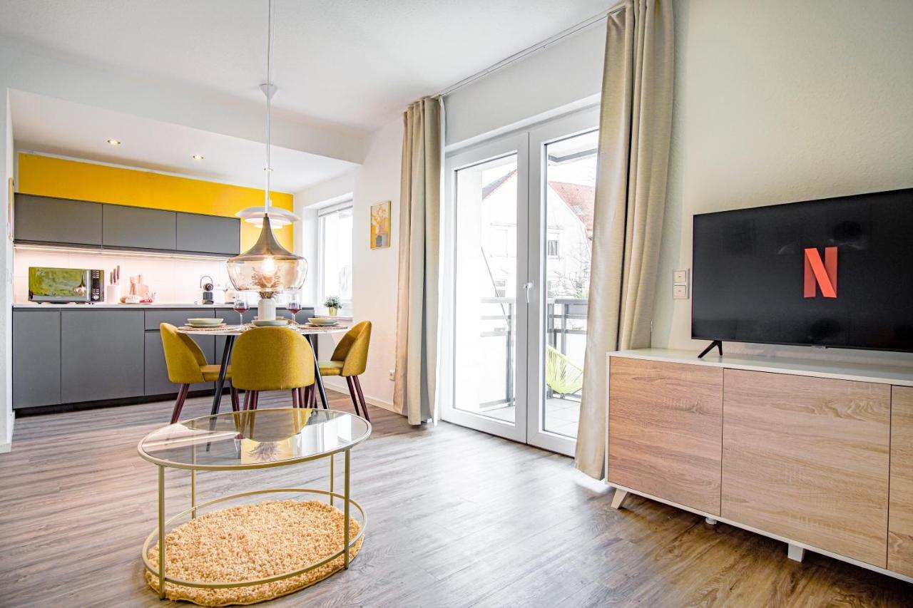 Homefy Come-Together Apartment - Balkon - Aufzug - Free Parking - Smart Tvs Эссен Экстерьер фото